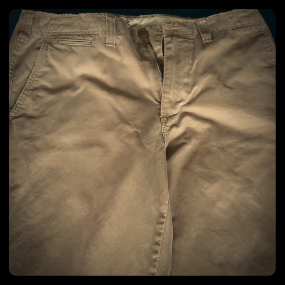 Express, Tan Chino